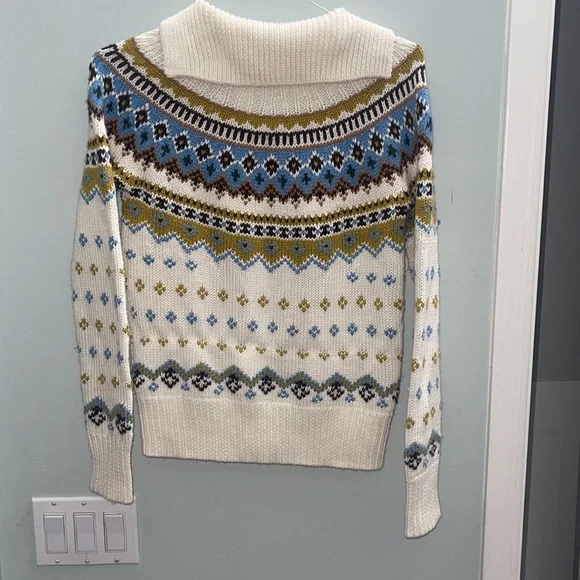 Moda International Zip up Sweater - Picture 8 of 11